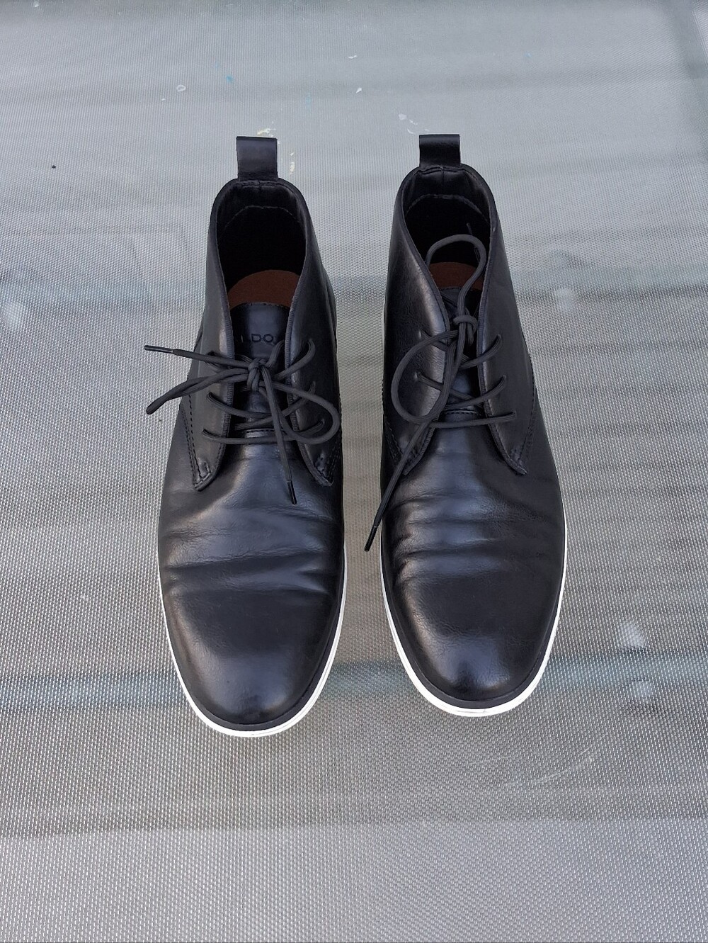 Aldo Mens Black Faux leather chukka boots size 9.5